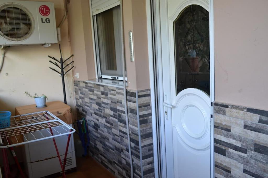 Vasiliki'S Cosy House Apartment Nea Michaniona Exterior photo